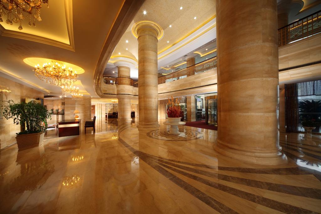 Puxi New Century Hotel Shanghai Exterior photo